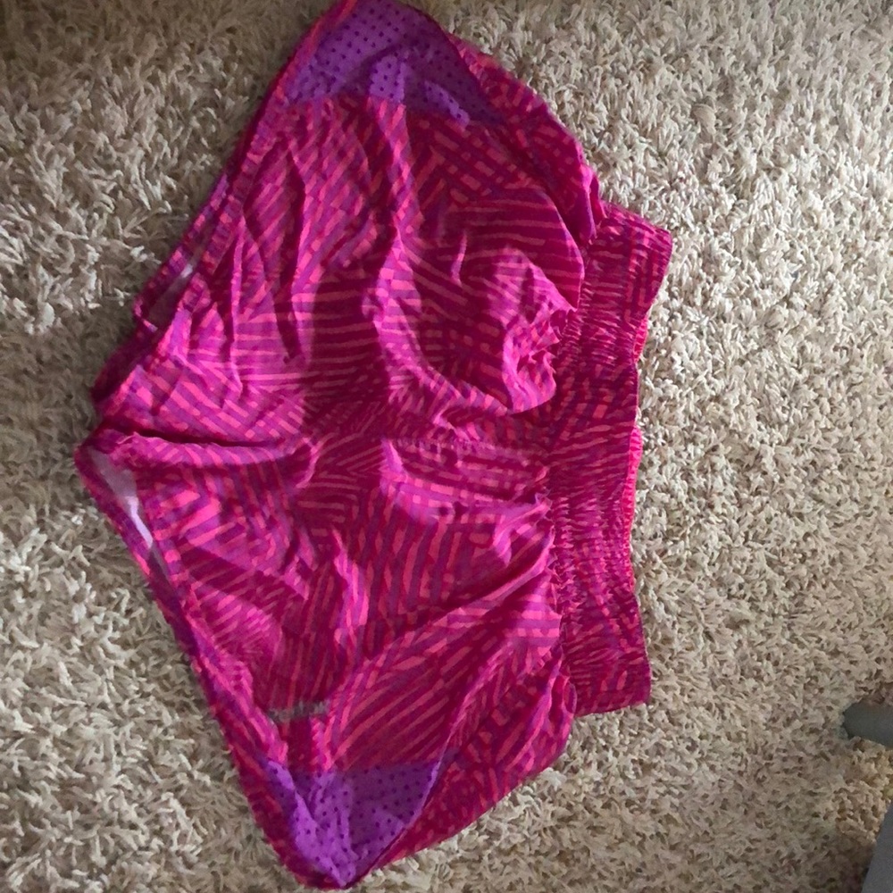 Running shorts